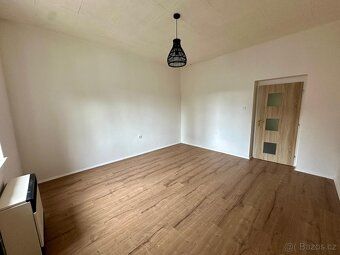 Dobrý den, nabízím k pronájmu byt o velikosti 36 m² v přízem