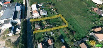 🏡 Stavební pozemek 1 585 m² se sítěmi, slunný, výborná dostu