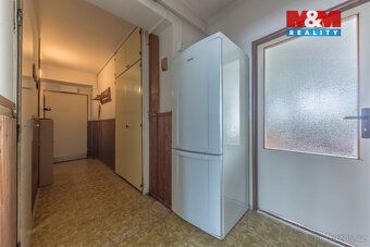Nabízíme k prodeji prostorný byt 2+1 o užitné ploše 64 m² v 
