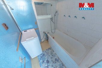 Nabízíme k prodeji prostorný byt 2+1 o užitné ploše 64 m² v 