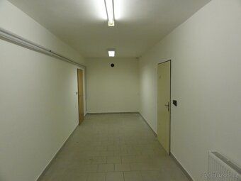 I offer commercial premises for rent of 112 m² on the ground floor in Prerov near the center.