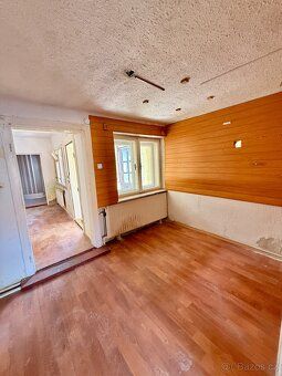 Nabízíme k prodeji nemovitost v obci Kratochvilka určenou k 