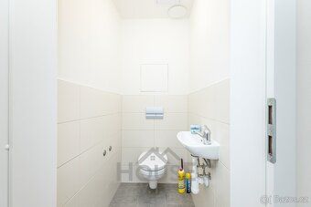 Ev.č. 01128 Nabízíme Vám k prodeji rodinný třígenerační dům 