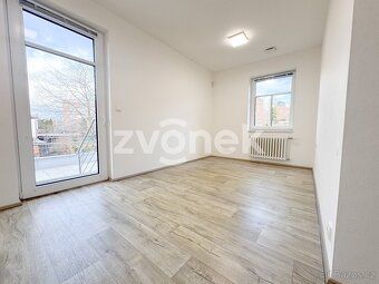 Ev.č. 00031 Pronájem prostorného a nadstandardního bytu 4+kk