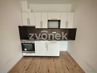 Ev.č. ZL04547 Nabízíme k pronájmu byt 1+kk s balkonem v novo