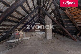 Ev.č. ZL04628 Nabízíme k prodeji jedinečný rodinný dům v Mal