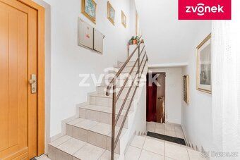Ev.č. ZL04229 Nabízíme k prodeji prostorný a udržovaný rodin