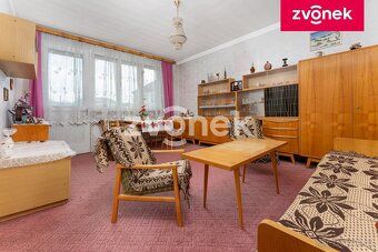 Ref #729181 We offer for sale a very interesting two-story family house from the late '70s…