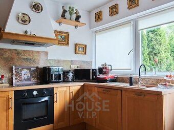 Ref. No. 01095 We offer beautiful generous family house built in 2007 within residential project New Jenštejn.