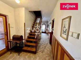 Ev.č. 713672 Nabízíme k prodeji starší rodinný dům o dispozi