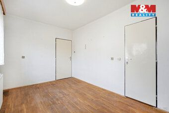 Nabízíme k prodeji rodinný dům o dispozici 4+1 v klidné část