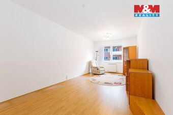 Prodej prostorného cihlového bytu 3+1 (4 neprůchozí místnost