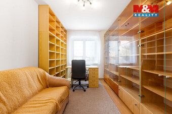 Prodej prostorného cihlového bytu 3+1 (4 neprůchozí místnost