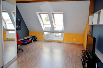 For sale spacious house where you can live and run business.