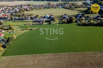 On behalf of the owner we offer an attractive plot of land measuring 4000 square meters in the…