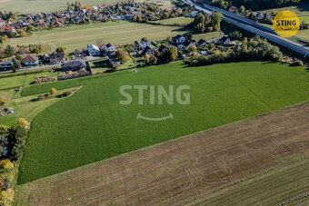 On behalf of the owner we offer an attractive plot of land measuring 4000 square meters in the…