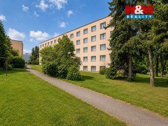 Nabízíme světlý byt 2+1 o podlahové ploše 53,04 m² s možnost