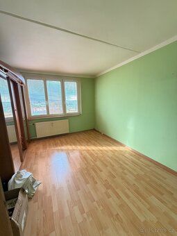 Nabízím k prodeji krásný a světlý byt 3+1, 83 m2, situovaný 
