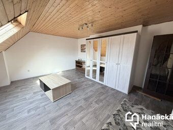 K pronájmu nabízíme polyfunkční dům vhodný pro podnikání s m