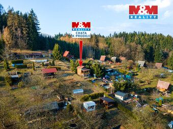 We offer for sale a separate wooden cottage in cadastral area of Dlouhoň