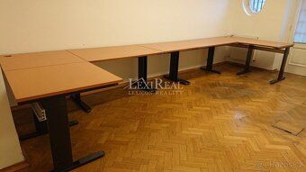 Dovolujeme si Vám nabídnout k pronájmu nebytové prostory ve 