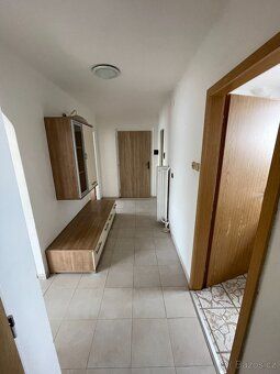 We offer for rent a spacious apartment of layout 2+1 and total area 