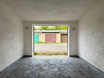 For sale semi-detached brick garage on own land of size 