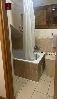 Pronájem krásného podkrovního bytu 2+kk Bystročice u Olomouc