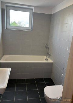 Ev.č. 00950 Moderní 2+kk s balkonem v novostavbě, Holice – u