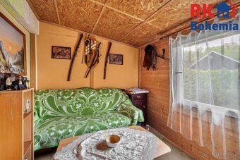 Продається затишна дачна нерухомість - будинок відпочинку, або перероблений обшитий мобільний…