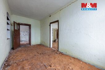 Vítejte u nabídky prostorného rodinného domu o zastavěné plo