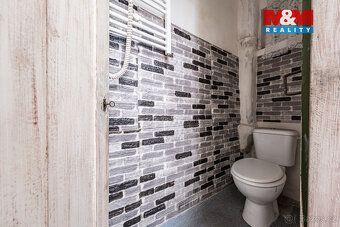 Objevte svůj nový domov u Bíliny! Tento rodinný dům v klidné