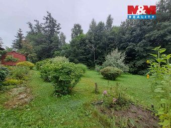 We offer you land listed as garden of 846 m2 in the village of Stará