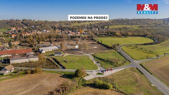 Pokud Vás láká úžasné místo s výhledem do krajiny, máme pro 