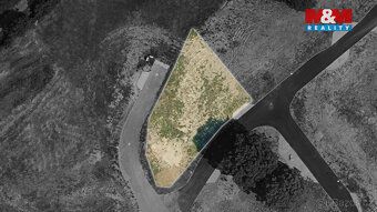 If you're looking for an amazing place with countryside views, we have 14 connected building…