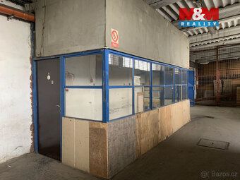 Nabízíme k pronájmu skladovou halu v Olomouci Holice v areál