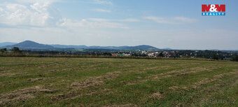 We offer for sale a garden of total area 5861 m², located on the outskirts of Příbor.