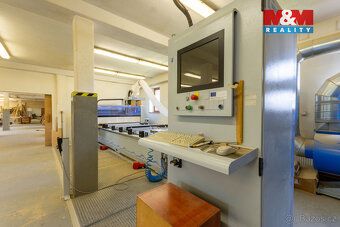 Nabízíme k prodeji komerční nemovitost ve Valšově nedaleko m