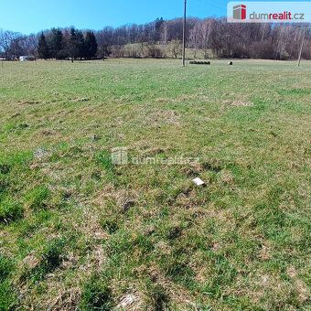 Real Estate Agency Realit.cz Will Mediate Sale of Land Plot for Family House Construction in Děčín