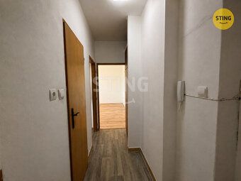Ve výhradním zastoupení majitele nabízíme k pronájmu bytovou