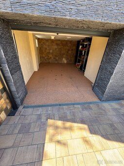 Sale of family house, 5+1/ground floor flat, loft space, garage, 232 sqm, Jeřická St., Prague - Horní Počernice