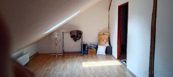 For sale is a brick house for rent by rows located in the city center where all civic amenities are available.