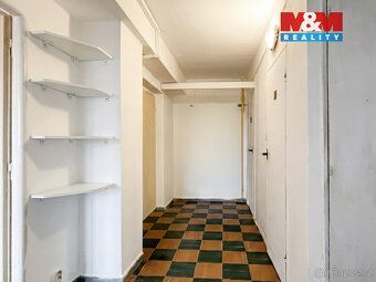 Nabízíme prostorný byt 3+1 s balkonem o celkové ploše 62 m² 