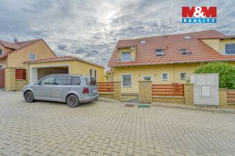 Nabízíme k prodeji moderní rodinný dům o dispozici 5+kk a už