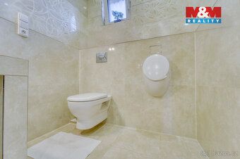 Nabízíme k prodeji moderní rodinný dům o dispozici 5+kk a už