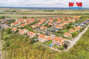 Nabízíme k prodeji moderní rodinný dům o dispozici 5+kk a už