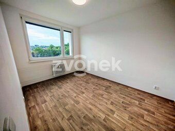 Ev.č. 00039 Nabízíme k pronájmu nezařízený byt 3+1 s lodžií 