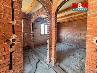 Nabízíme k prodeji rodinný dům o zastavěné ploše 75 m² s čís