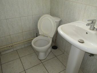 NA SPRZEDAŻ - kamienica wiejska z zamkniętym dziedzińcem w stanie oryginalnym, znajdująca się…