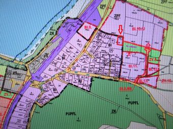 FOR SALE - building plot including construction without house number / parcel number in gentle…